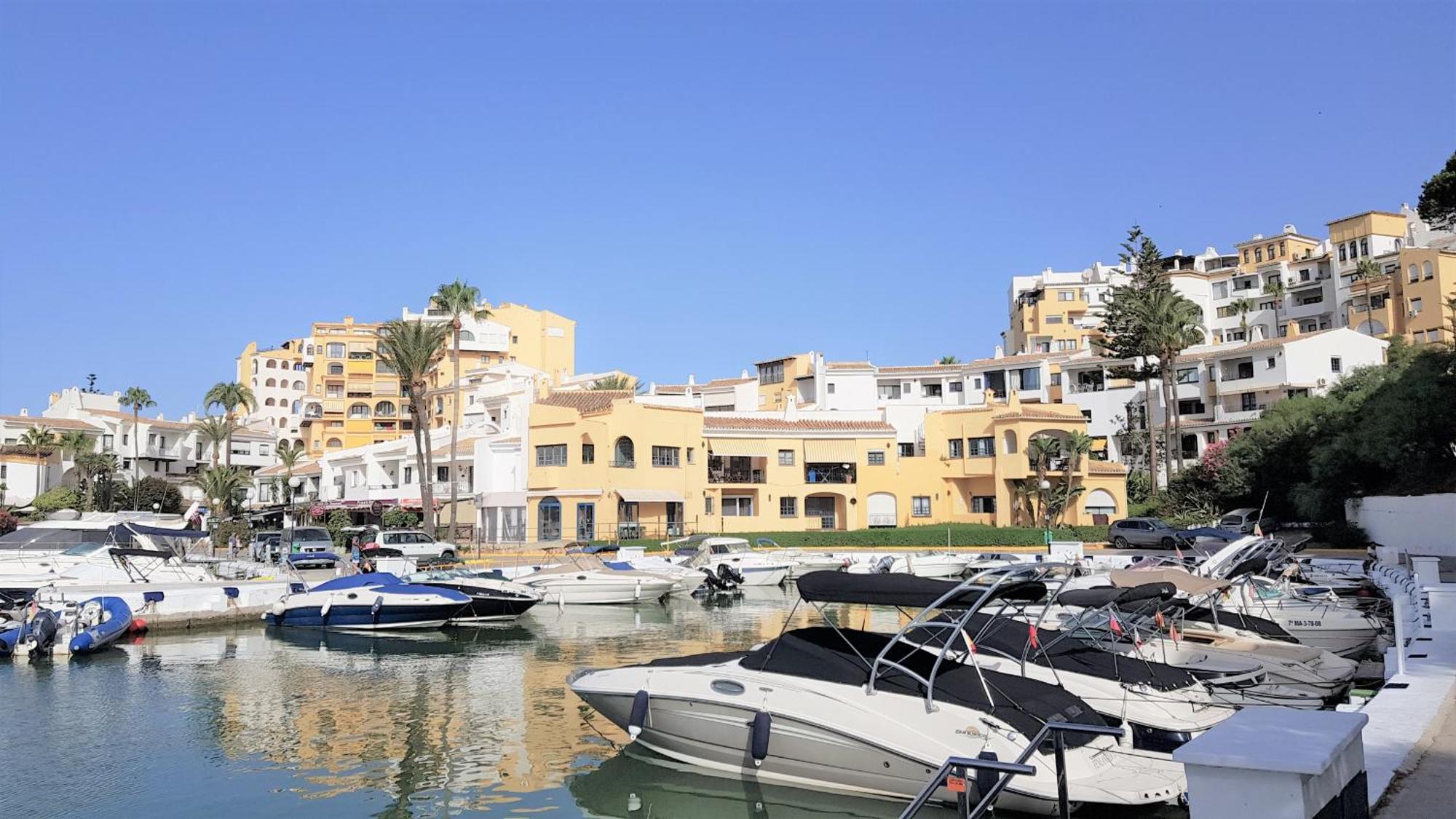 Apartmán J51 Cabopino Marbella Exteriér fotografie